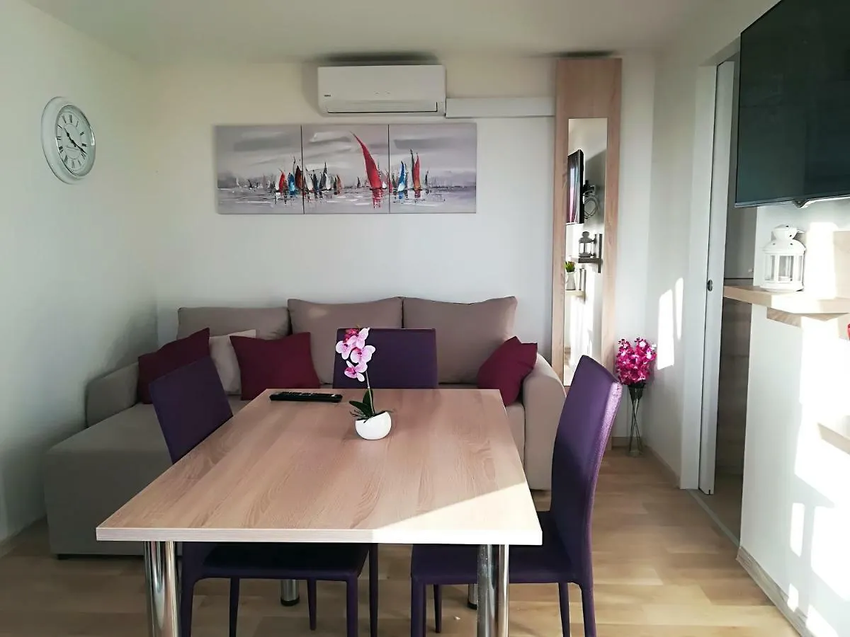 Holiday Home Happiness Privlaka  Croatia